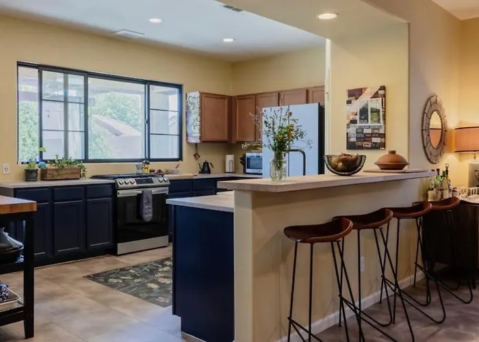 Holiday home Escape Designed For Longer Gilbert